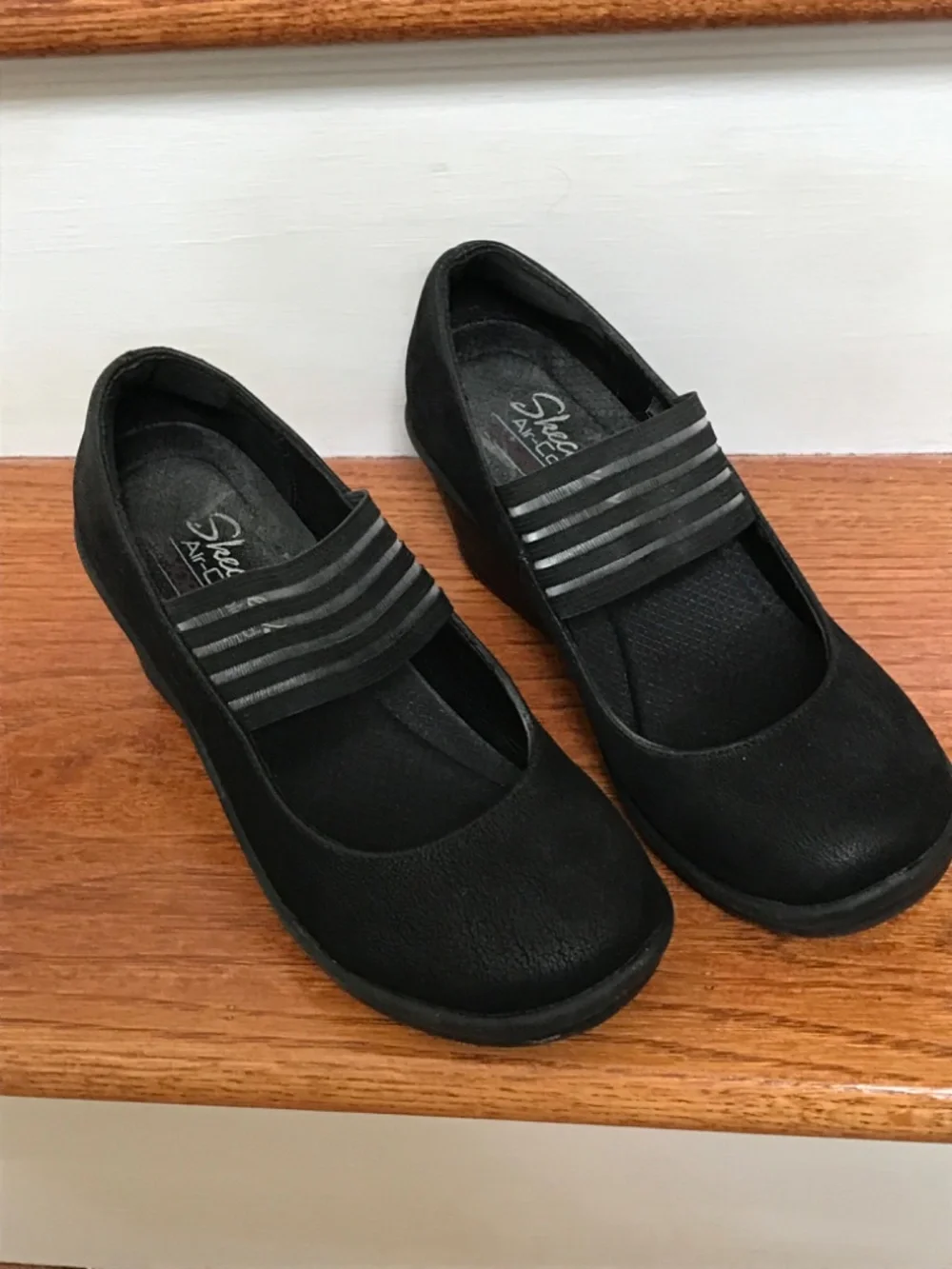 Skechers cute comfy